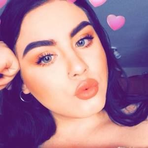 Meet your Posher, Mallory